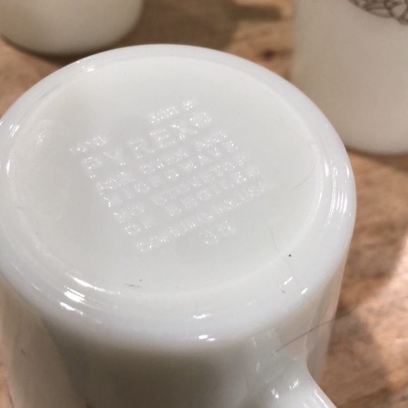 4 Pyrex mugs brows flower print vintage - Picture 4 of 4